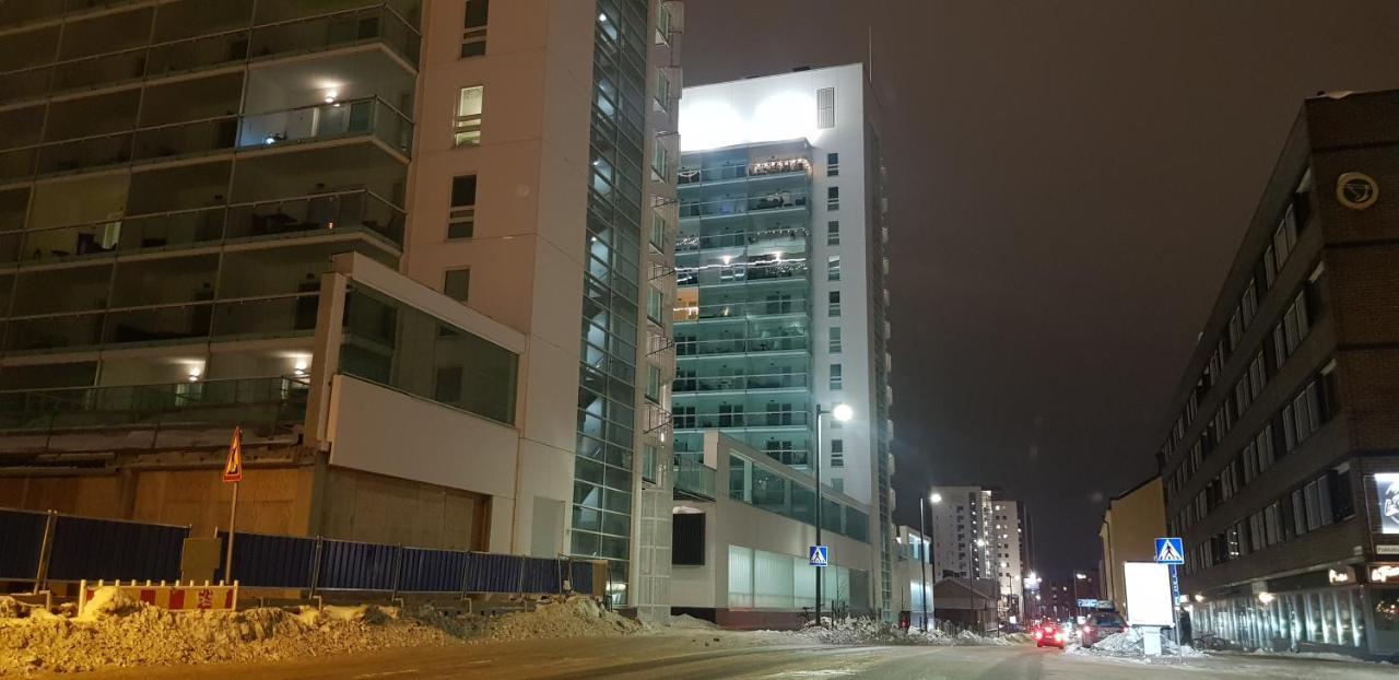 Keskustan Kaksio 45 M2 Autopaikalla, Rautatienkatu 19, 9 Krs Apartment เอาลู ภายนอก รูปภาพ